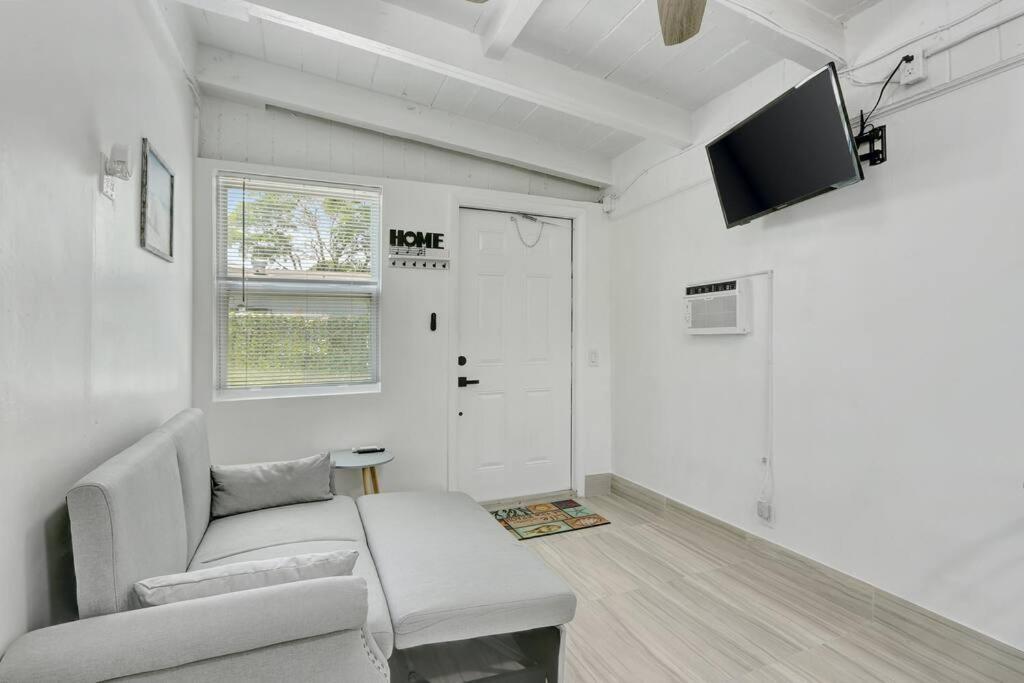 Charming 1Br Hideaway In Fort Lauderdale Exterior photo